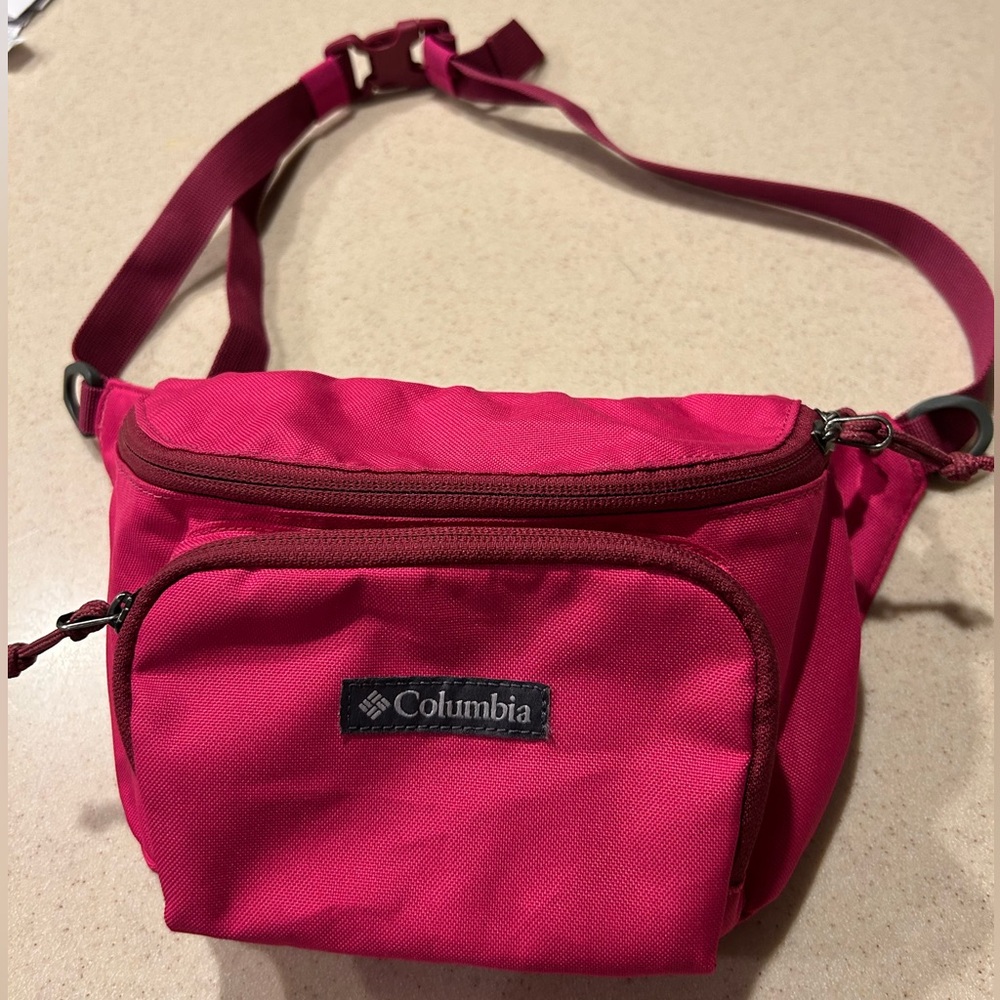 Fuschia Columbia Fanny Pack